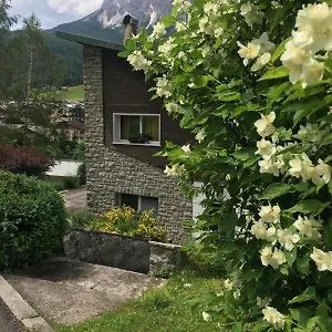 https://villa-lucia-appartamento-fiore.hotelinveneto.com