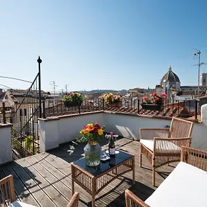 Residenza Conte Di Cavour & Rooftop ゲストハウス