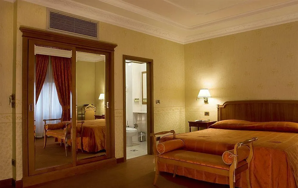 Strozzi Palace Hotel Φλωρεντία 4*,  Ιταλία