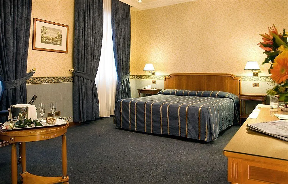 Strozzi Palace Hotel Φλωρεντία 4*,